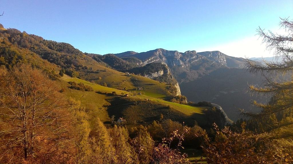 Rifugio Monte Baldo 호텔 아비오 외부 사진