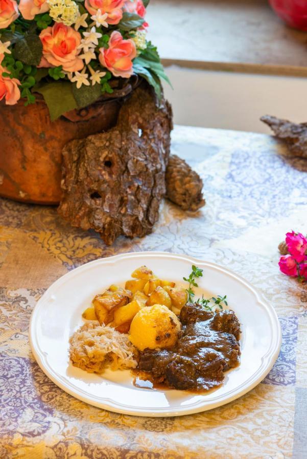 Rifugio Monte Baldo 호텔 아비오 외부 사진